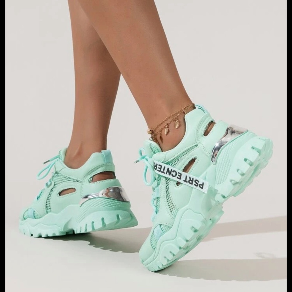 Letter Detail Lace-Up Front Chunky Sneakers